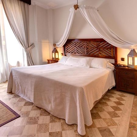 Hotel Boutique Reina Mora Granada Luaran gambar