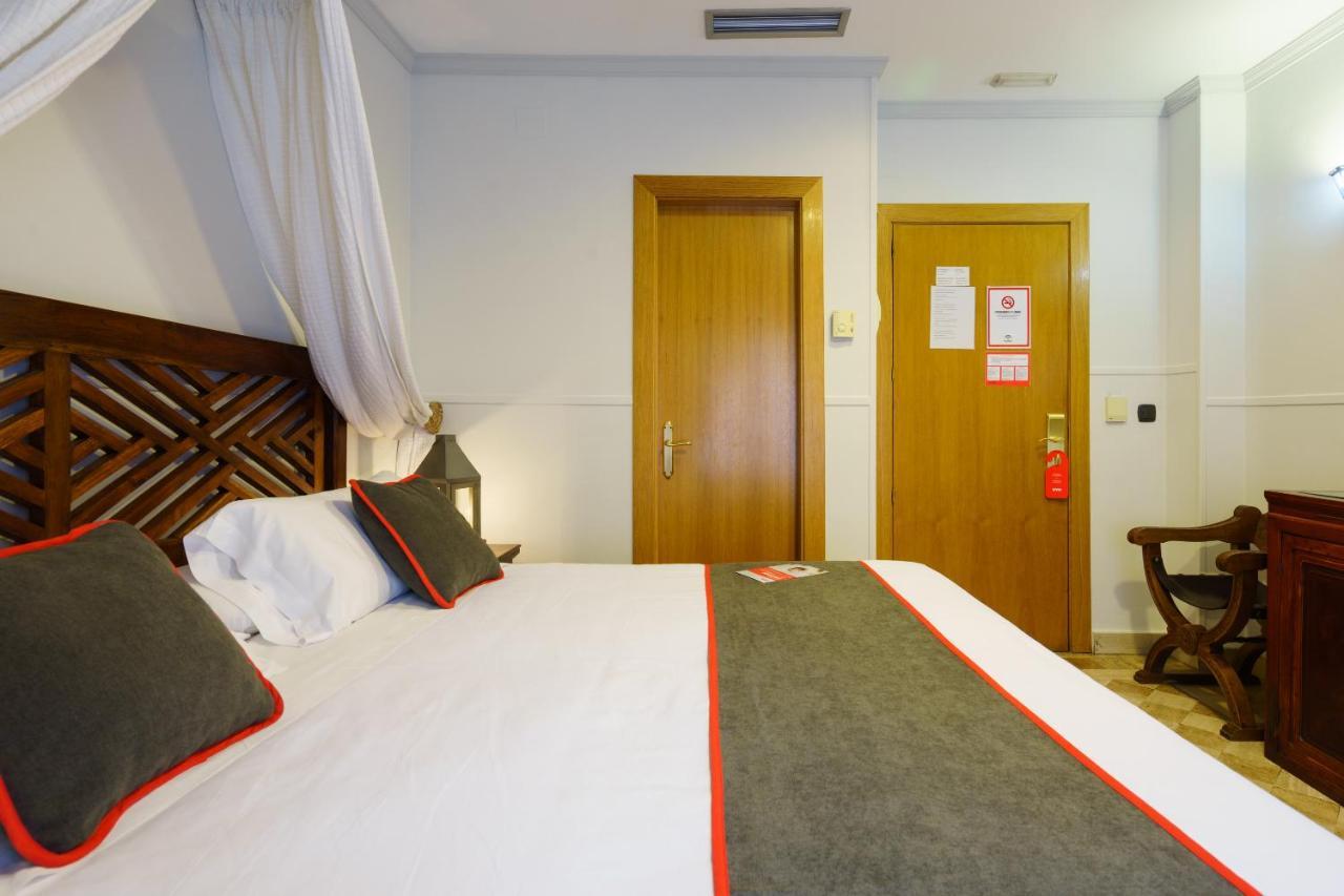 Hotel Boutique Reina Mora Granada Luaran gambar
