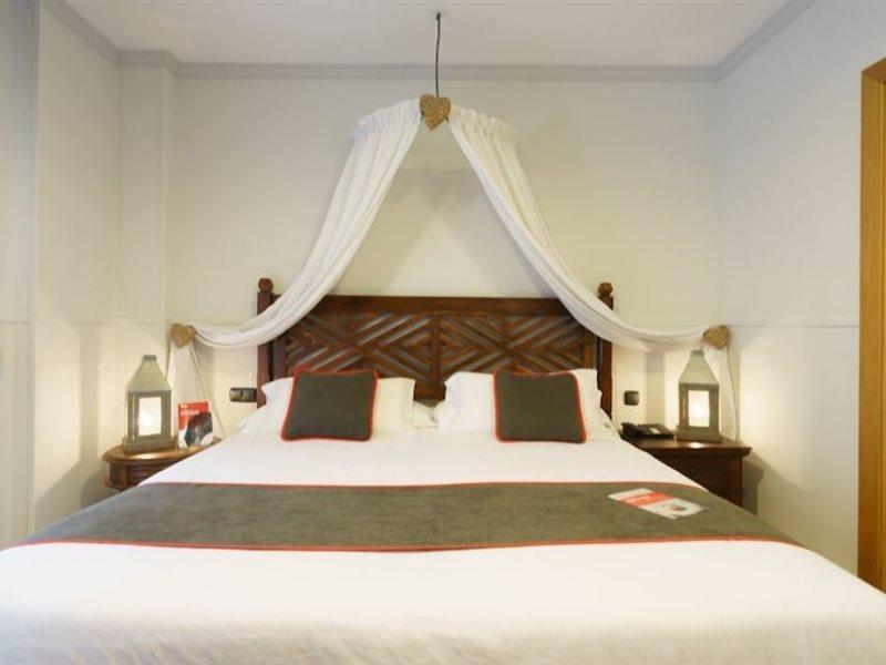 Hotel Boutique Reina Mora Granada Luaran gambar
