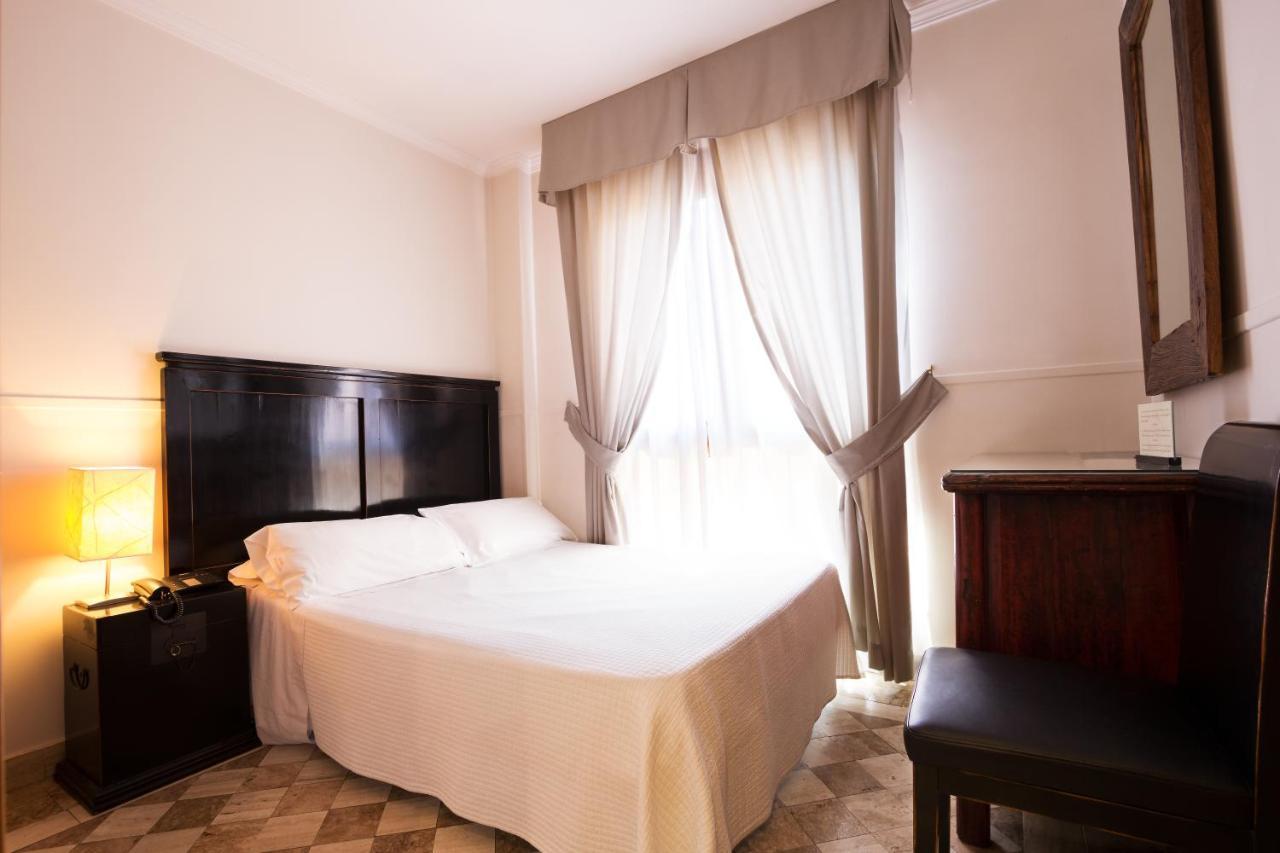 Hotel Boutique Reina Mora Granada Luaran gambar