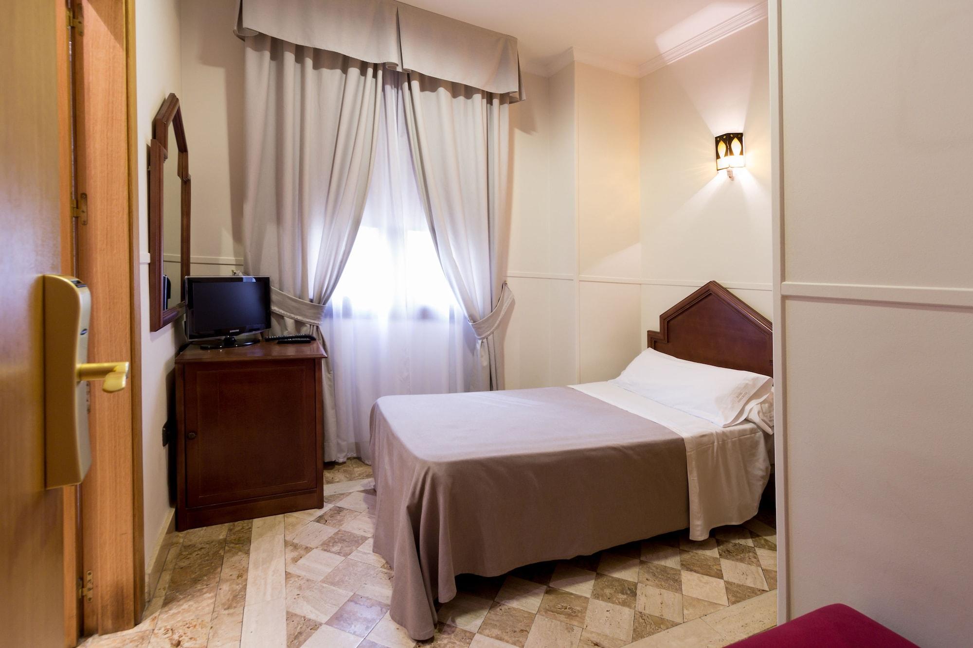 Hotel Boutique Reina Mora Granada Bilik gambar