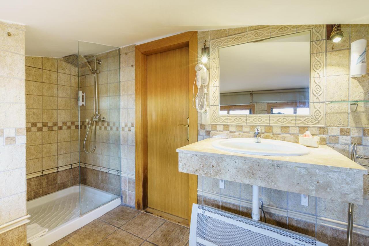 Hotel Boutique Reina Mora Granada Luaran gambar